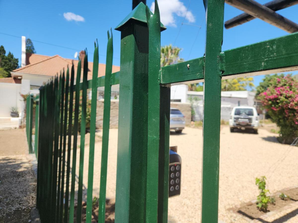 Die Dorpshuis Graaff-Reinet Dış mekan fotoğraf